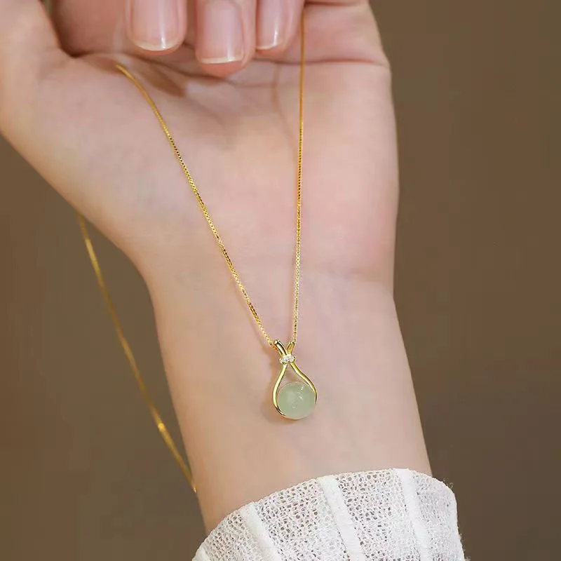 Stainless Steel Fashion light green jade Pendant  Necklaces For Women Trendy Retro Style Female Clavicle Chain Jewelry