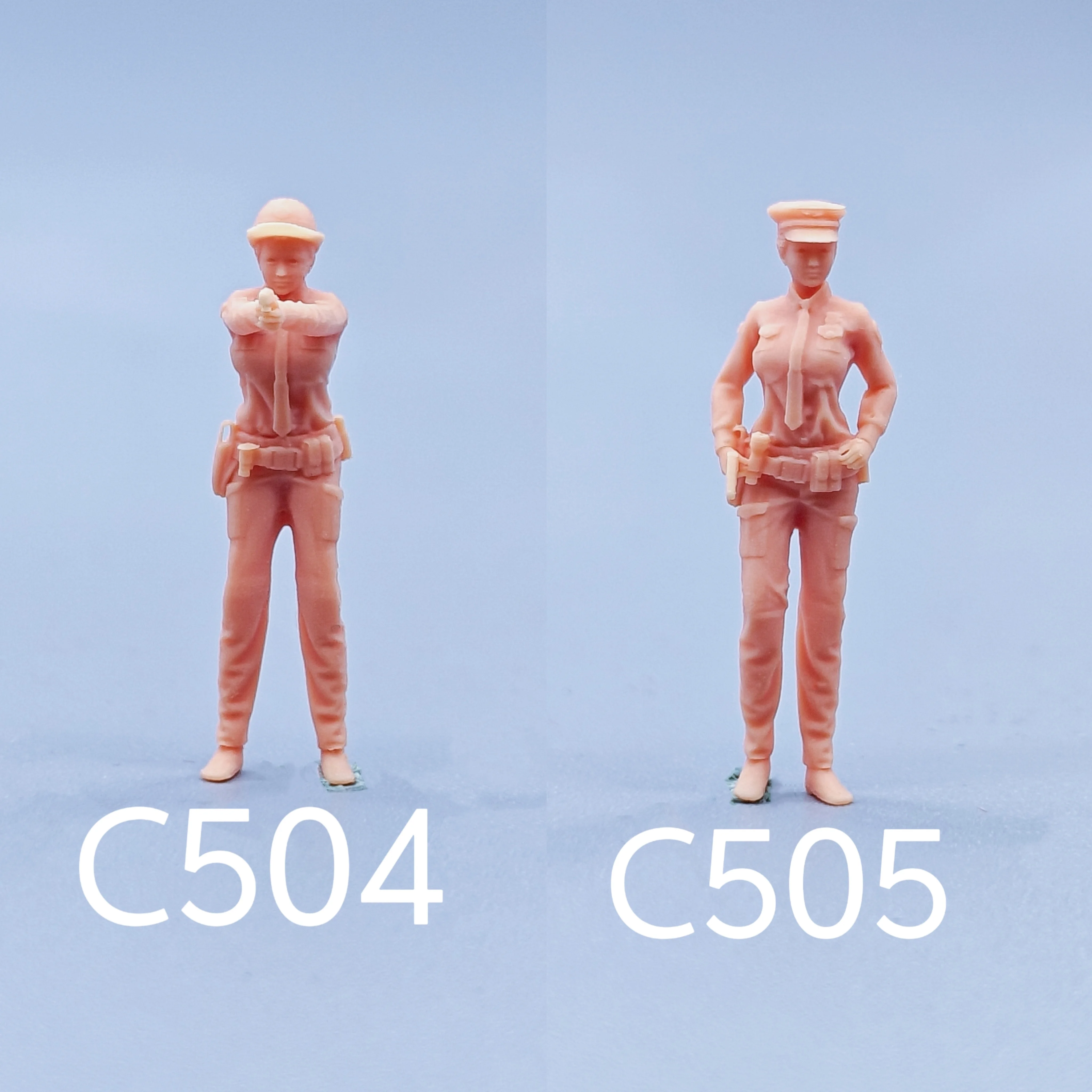 1/64 Figurine Modello in scala Resina In piedi Ufficiale di polizia femminile Miniature non colorate Diorama Dipinto a mano C504 C505
