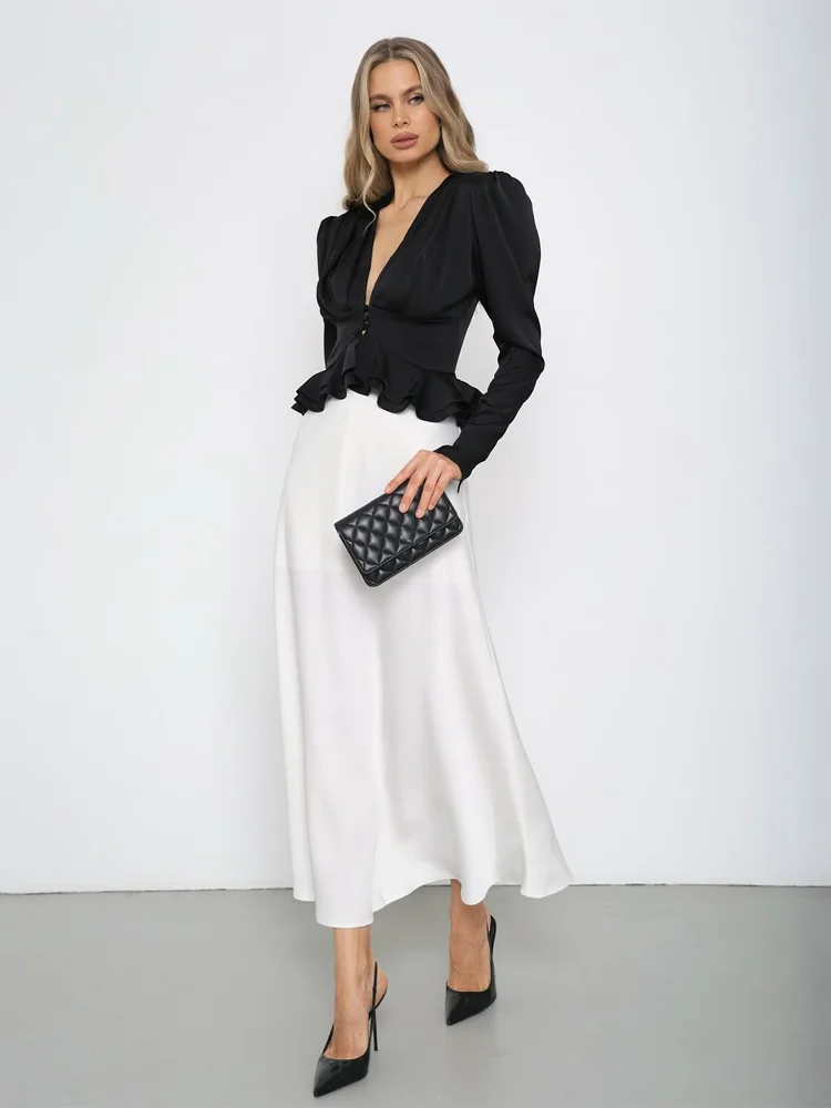 

Deep V-neck Gathered Women Top Ruched Elegant Classic Solid Waist Cinching Shirt 2026 New Female Daily Dating High Street Tops