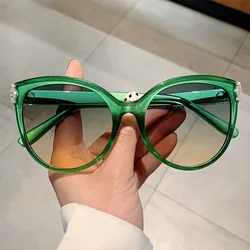 New in Luxury Brand Designer Big Frame Cat Eye Sunglasses Women For Female Fashion Vintage Sun Glasses Punk Green Shades UV400