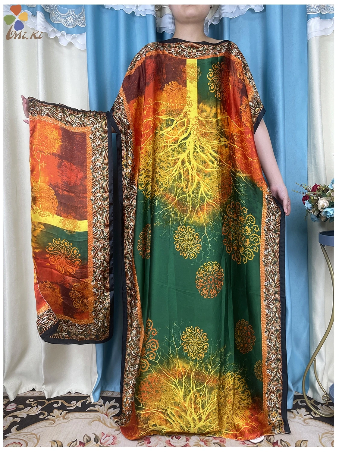 2024 Hot Selling New African Women Printed Loose Fitting Dress Dubai Maxi Traditional Silk Fabric Islamic Casual Party Clothing