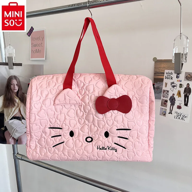 MINISO 2024, модная новая ручная сумка для фитнеса с рисунком «Hello Kitty» для женщин, уличная большая вместительная дорожная сумка через плечо для хранения