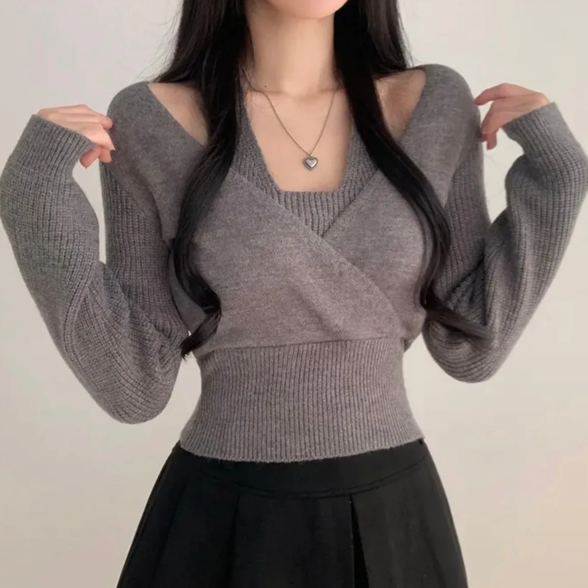 여성용 시크 디자인 니트 크로스 네 롱 스웨터 슬림 핏 이너웨어 한국 스타일 출퇴근용 슬리브 탑