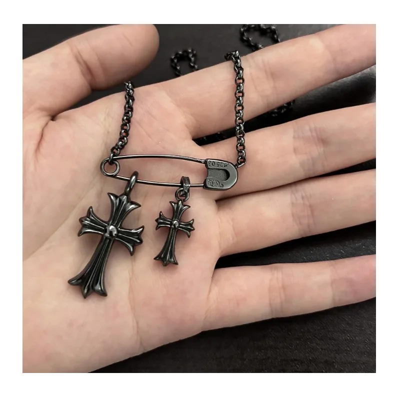 

Crowe Vintage Cross with Diamonds Personality Versatile Pin Hip Hop Necklace