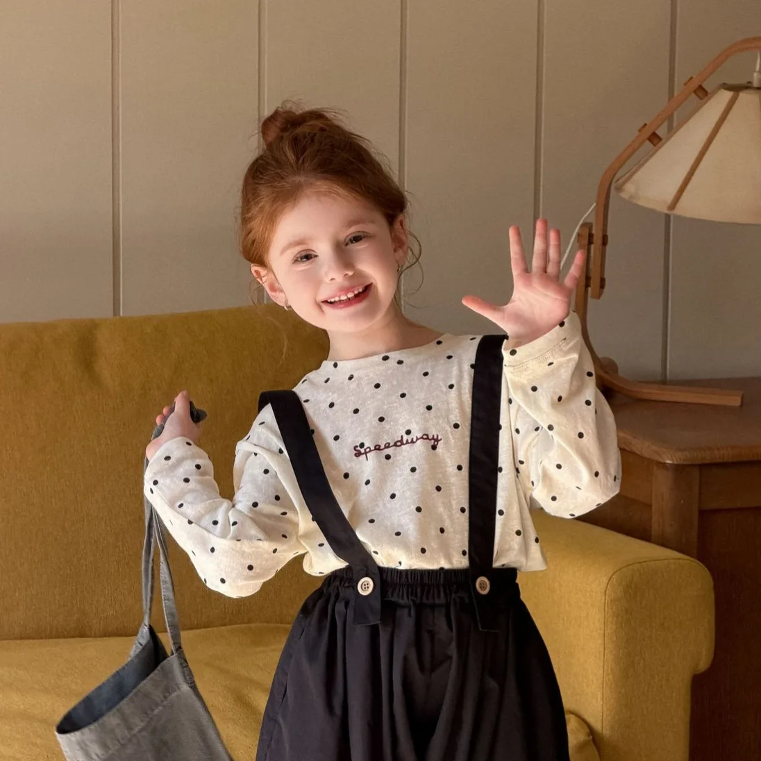 

Girls Top 2026 Spring New Korean Edition Soft and Comfortable Daily Versatile Casual Bottom Shirt Simple and Stylish Wear