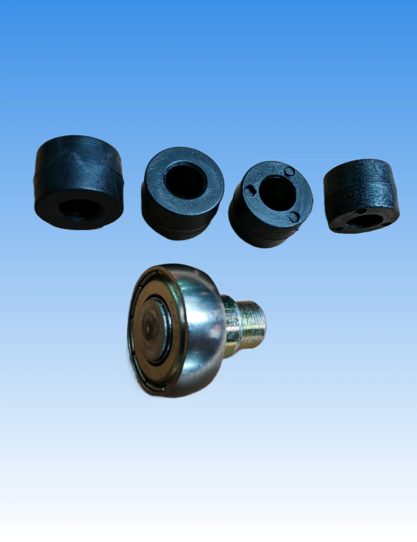 L400 DELICA SPACE GEAR Ball Bearings in Sliding Doors One bearing 4 balls