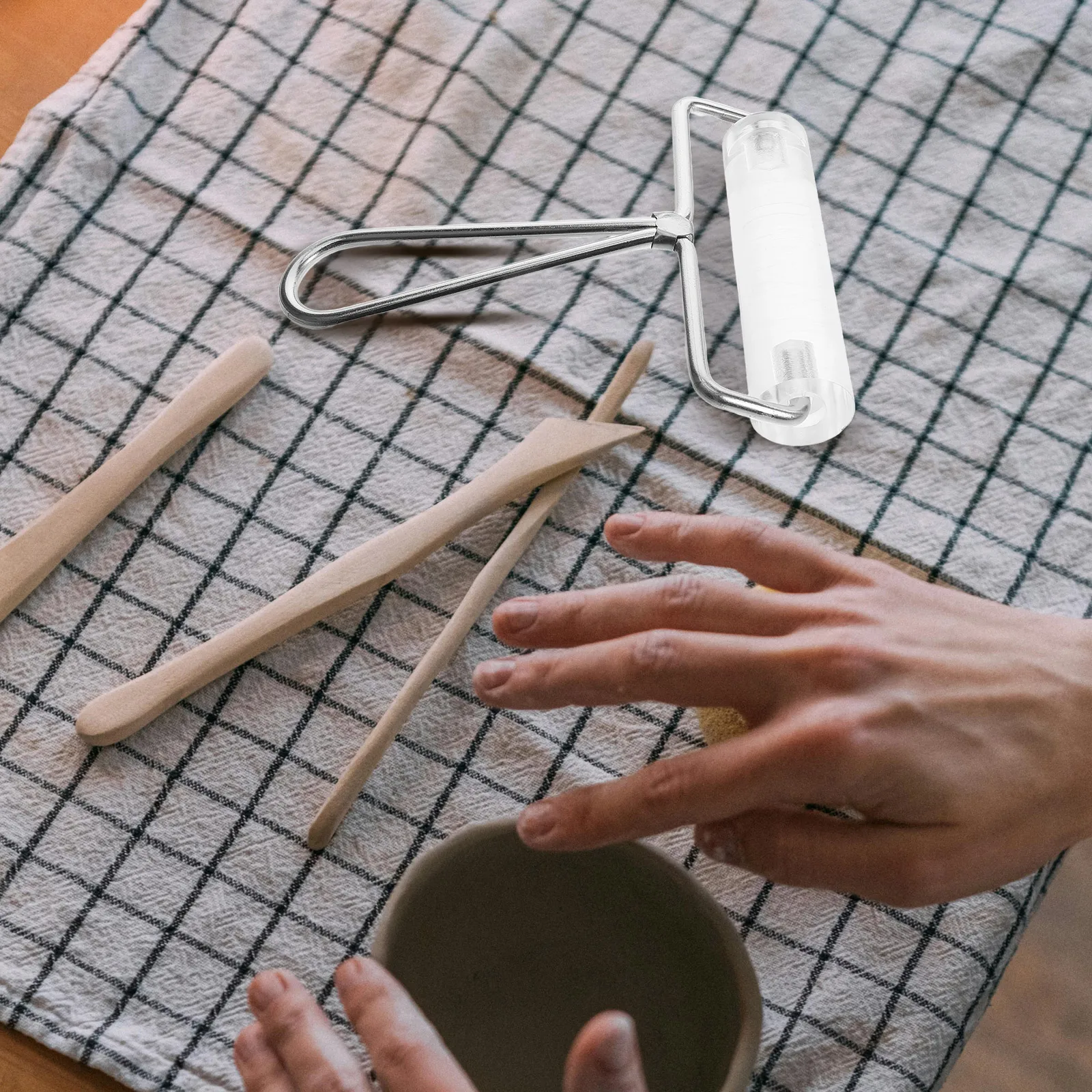 أداة دوارة من الطين الأكريليك خفيفة الوزن ومتينة وسطح أملس وتحكم دقيق غير لاصق يده شوبك لبوليمر الحرف اليدوية