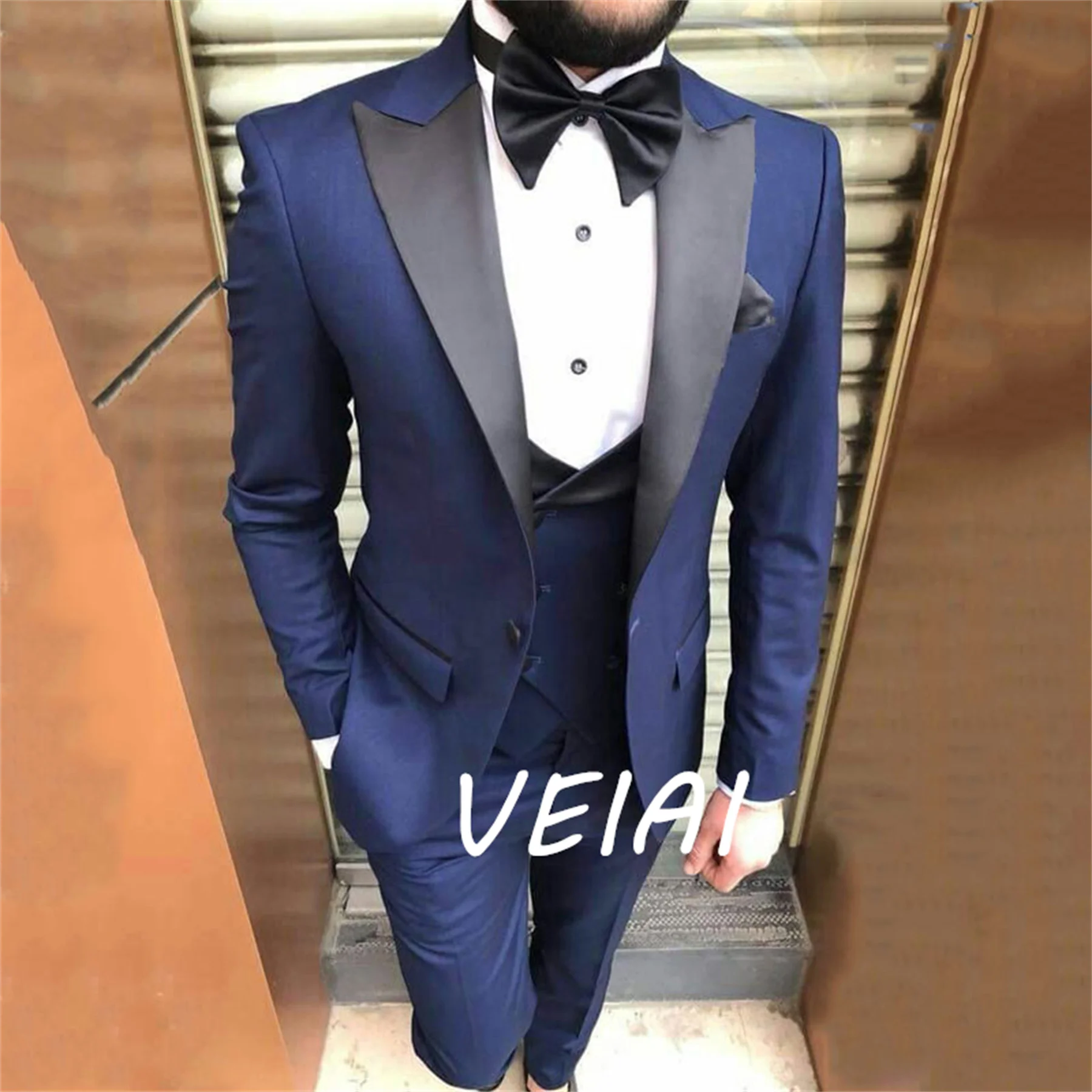 CustomizedBlue Formal Men Suits Sim Fit for Wedding 3 Pieces Groom Tuxedo Smoking Jacket Vest with Pants Peaked Lapel Custom Cos
