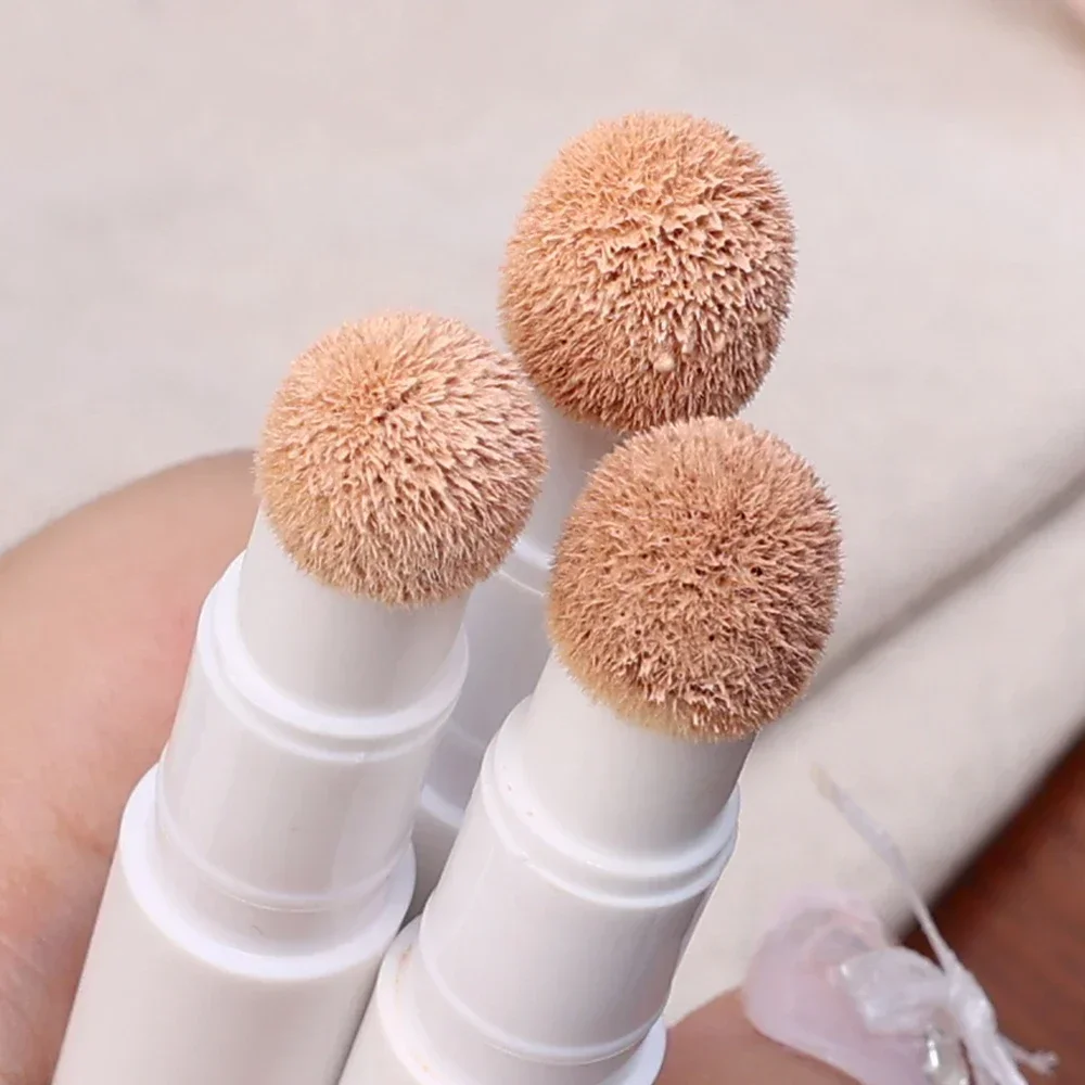 Wasserdichter flüssiger Concealer Stift Luftkissen weiches flauschiges Schwammkopf-Concealer-Creme abdeckung Akne fleck dunkle Kreise dauerhaftes Make-up