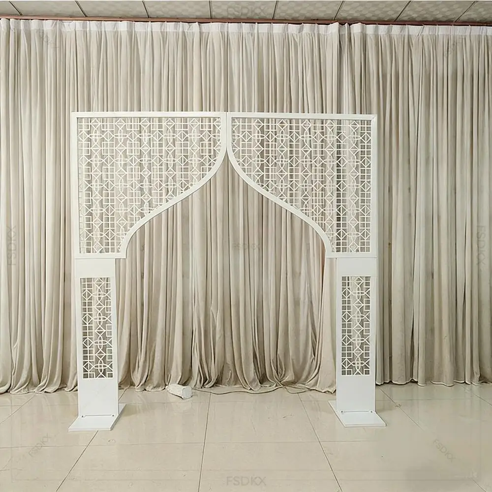 

Decorative Wedding Metal Gate for Baby Shower White Metal Backdrop for Birthday Wedding Props