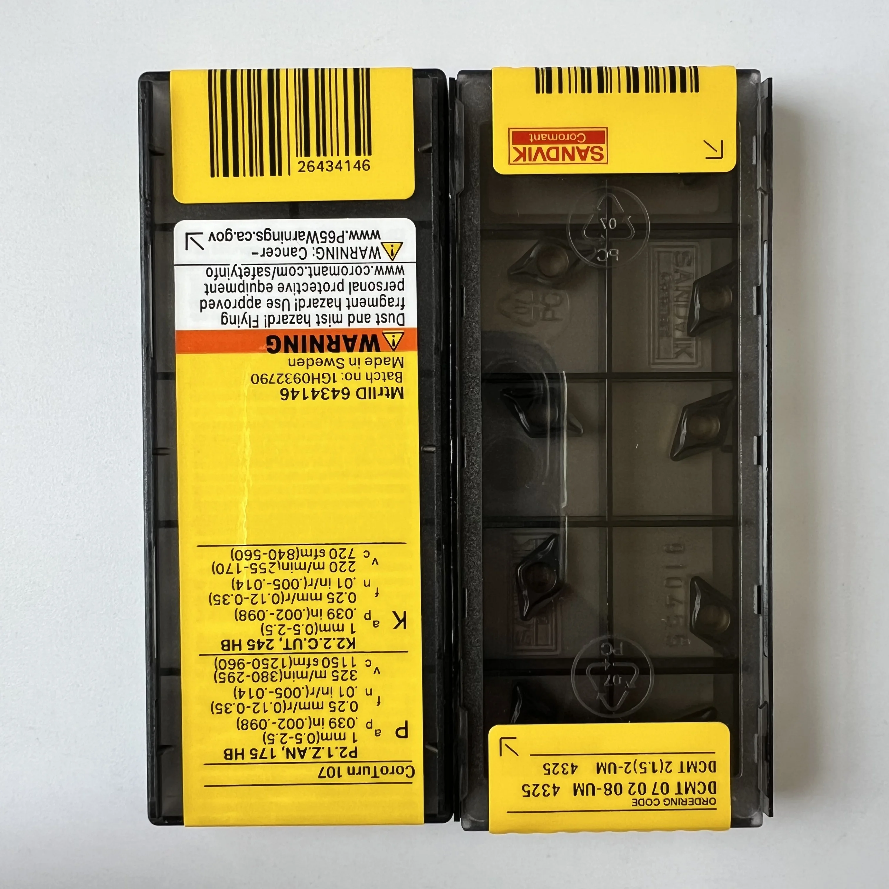 

CNC insert DCMT070208-UM 4325 4425 carbide cutting insert in stock