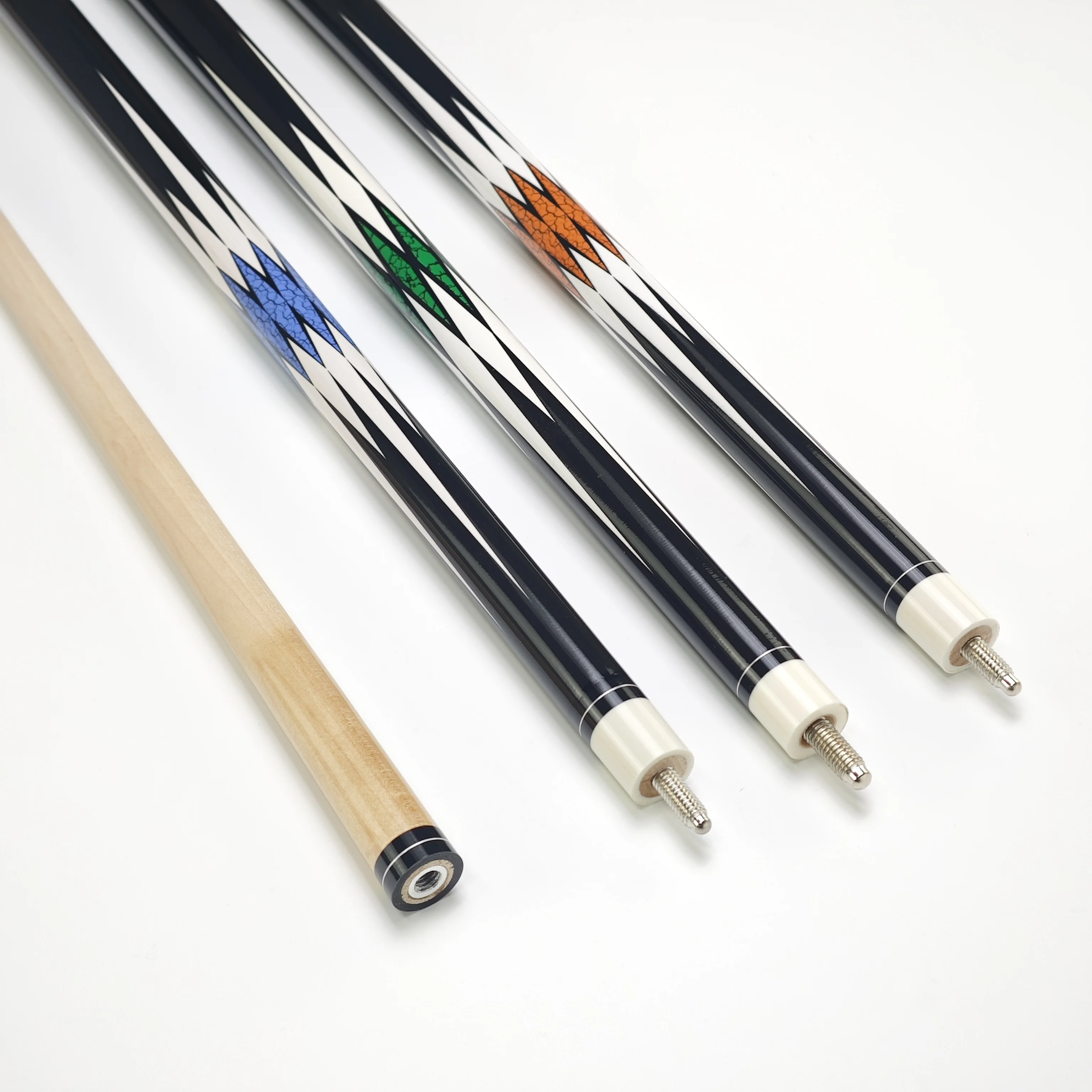 Premium High Quality Diamond Design Canadian Maple Wood 1/2 Jointed 57 Inch 13mm Tip 2-Piece Billiard Pool Cue Stick