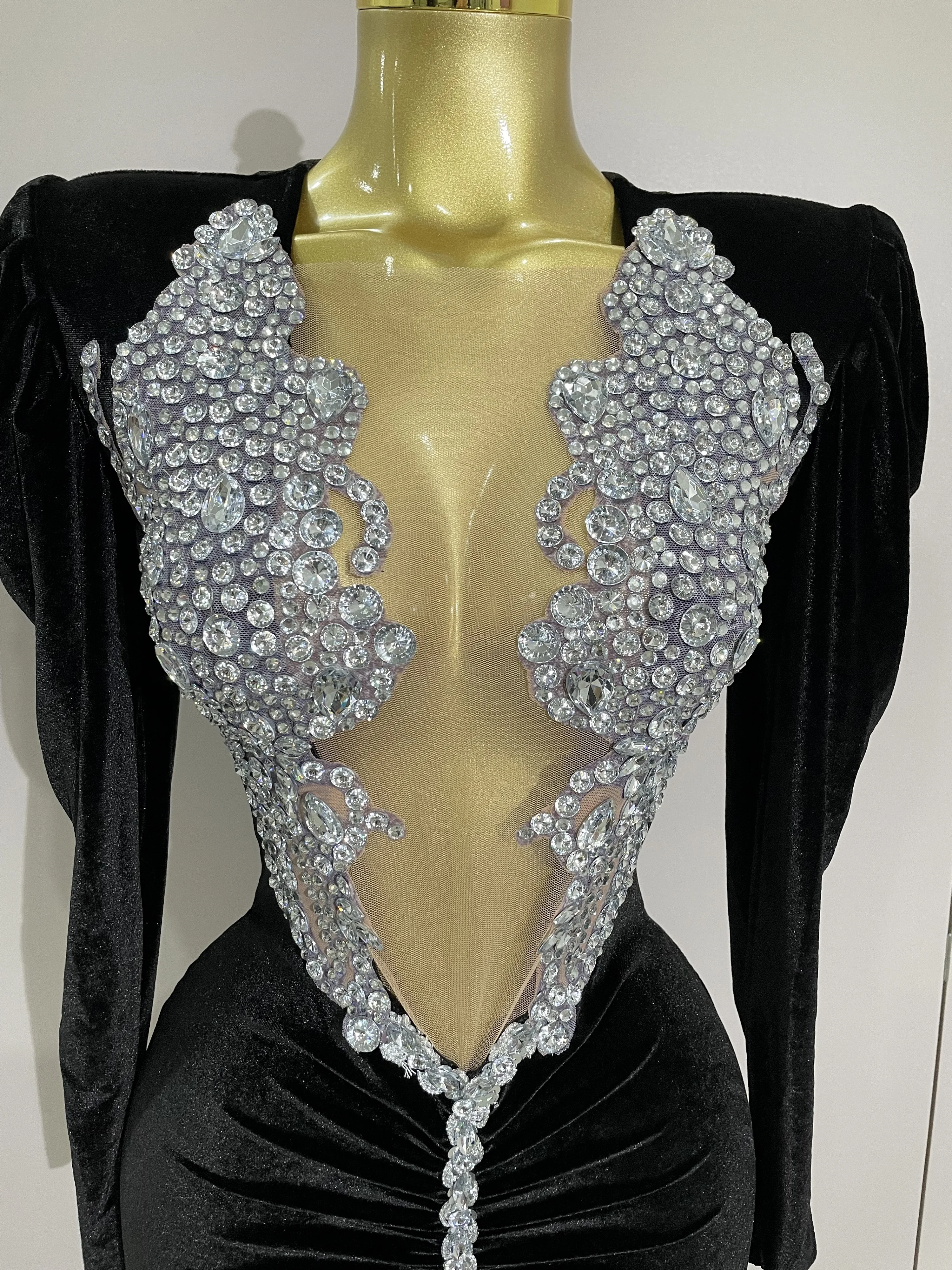 Sparkly Crystals Sexy Mesh Black Velvet Short Dress 2025 Women Elegant Evening Prom Luxury Birthday Party Dresses Stage Costume