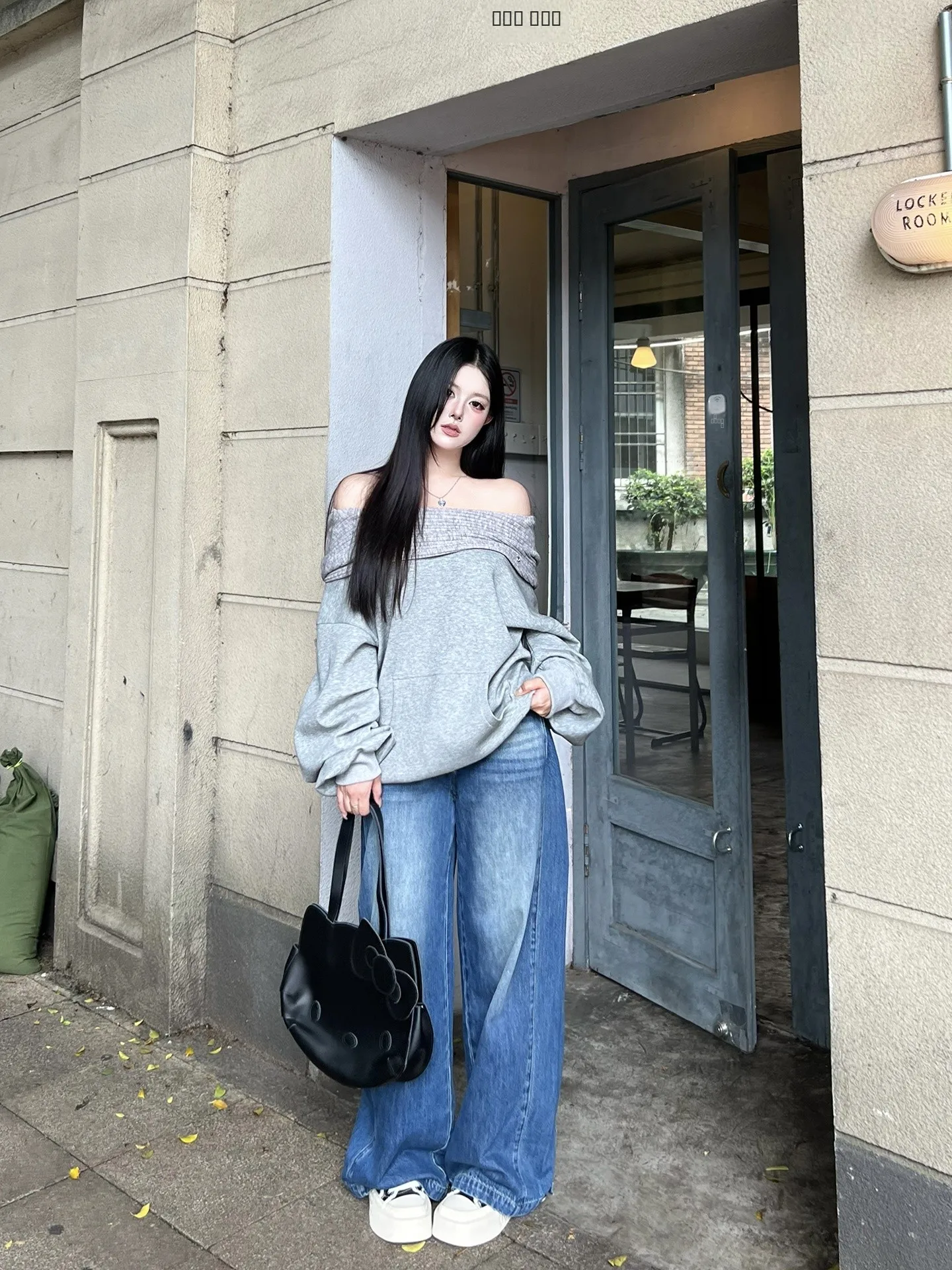 

Джинсы с высокой талией и широкими штанинами больших размеров для женщин, в стиле ретро, свободного кроя, для фигуры типа «груша», осенняя новинка, хлопковые джинсовые брюки