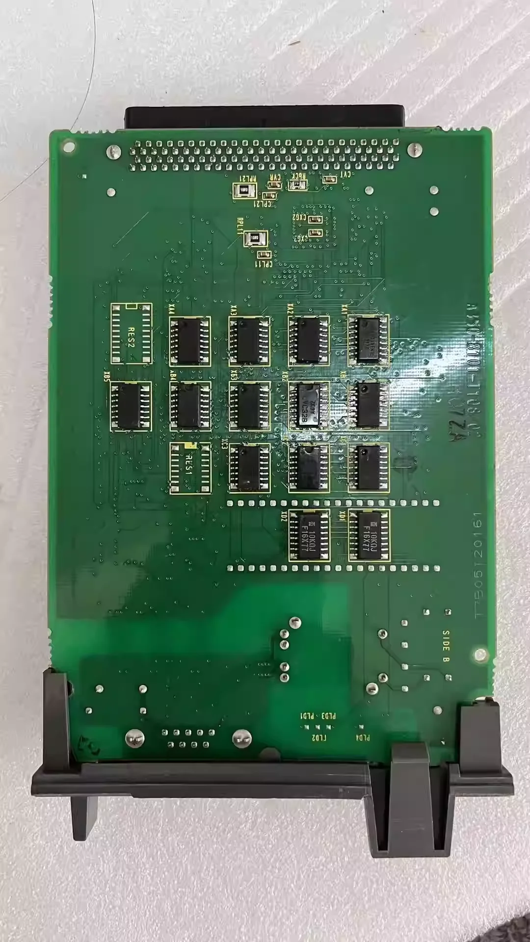 

New spot board A20B-8101-0100