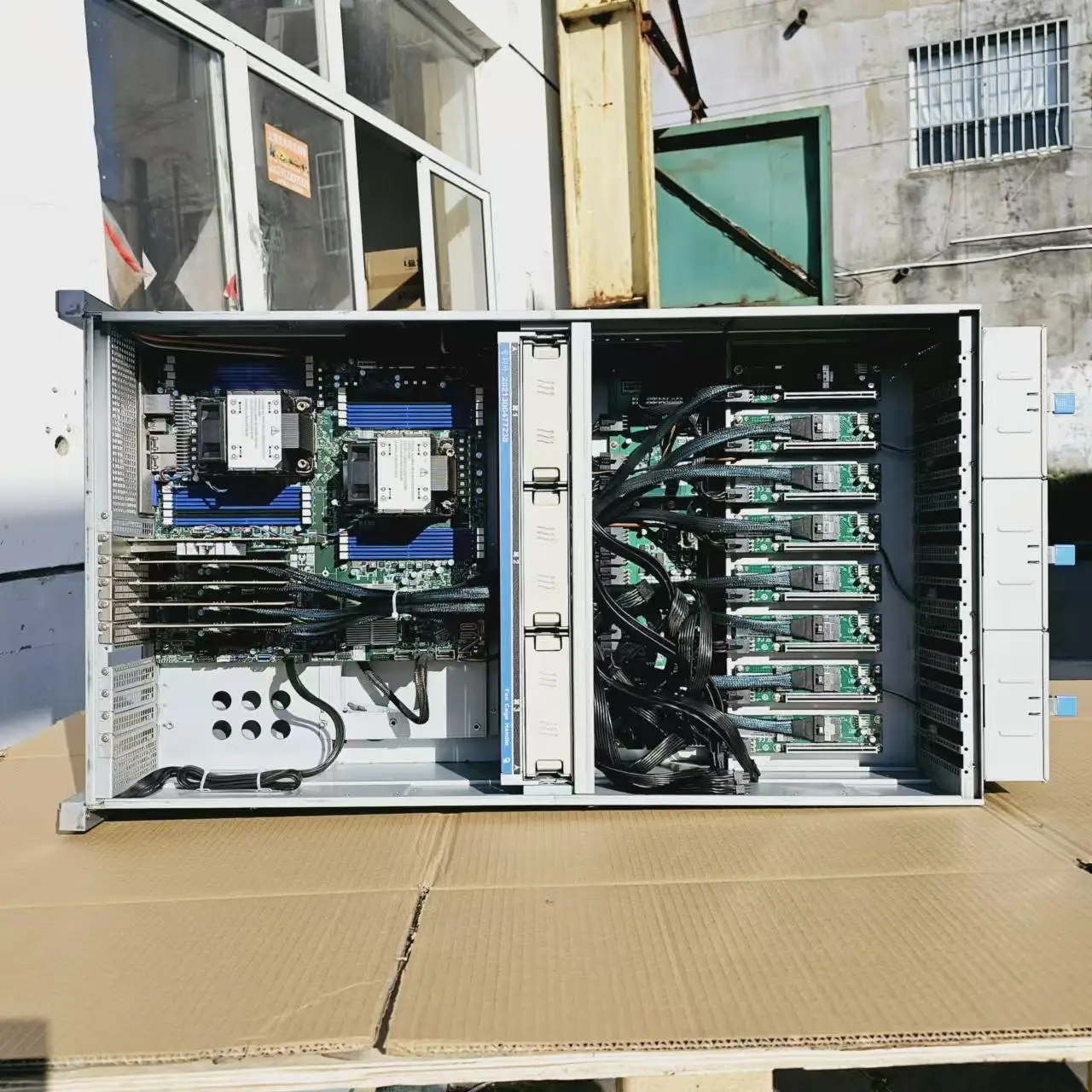 لوحة رئيسية مزدوجة X12DPI-N6 X12DAI-N6 مفككة PCI-E4.0 تدعم البلاتين 8380 8375C مستعملة