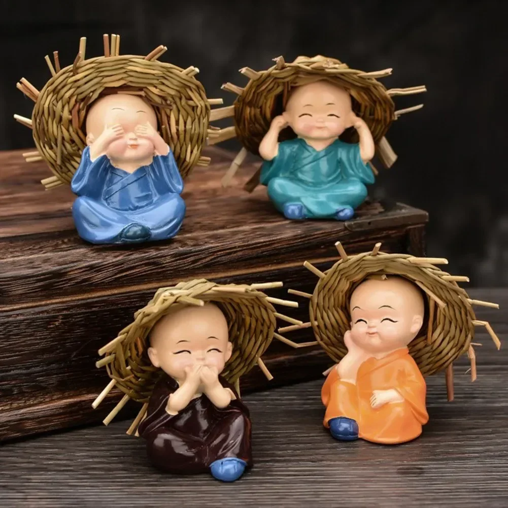 1/4PCS Lovely Little Monk Car Decoration Resin Crafts Little Cute Small Monks Home Car Living Room Decoration Child Gift