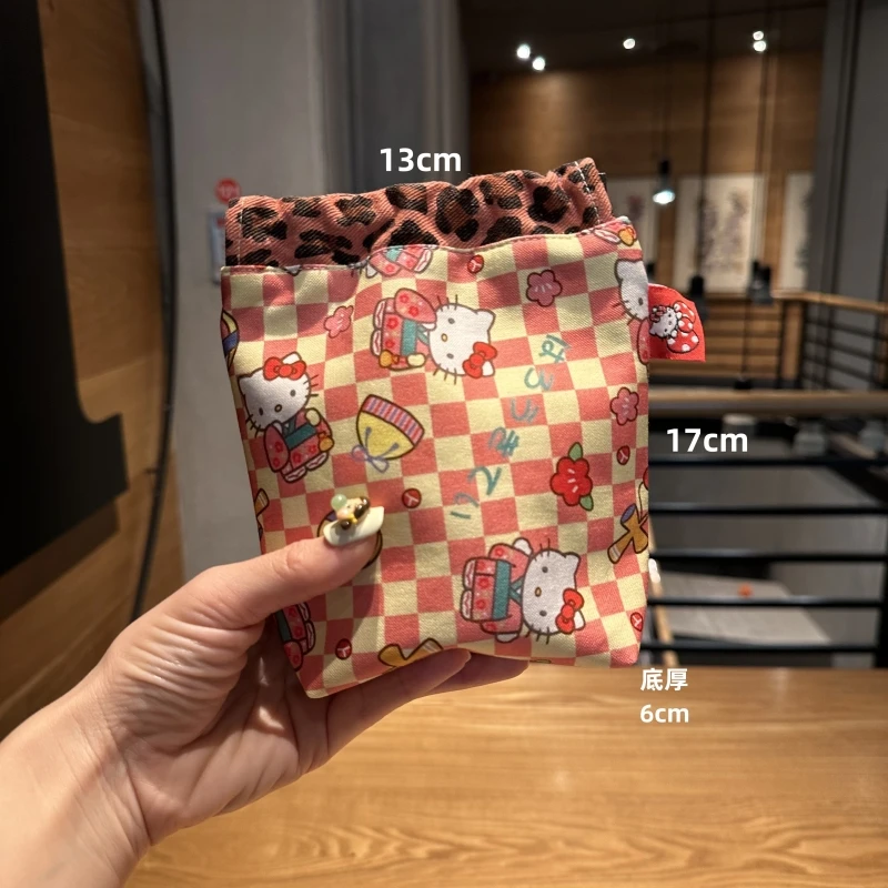 Hello Kitty-Bolsa de maquillaje de algodón con dibujos animados, monedero abierto, lápiz labial, auriculares, bolsa de almacenamiento portátil, regalo de Navidad para mujer