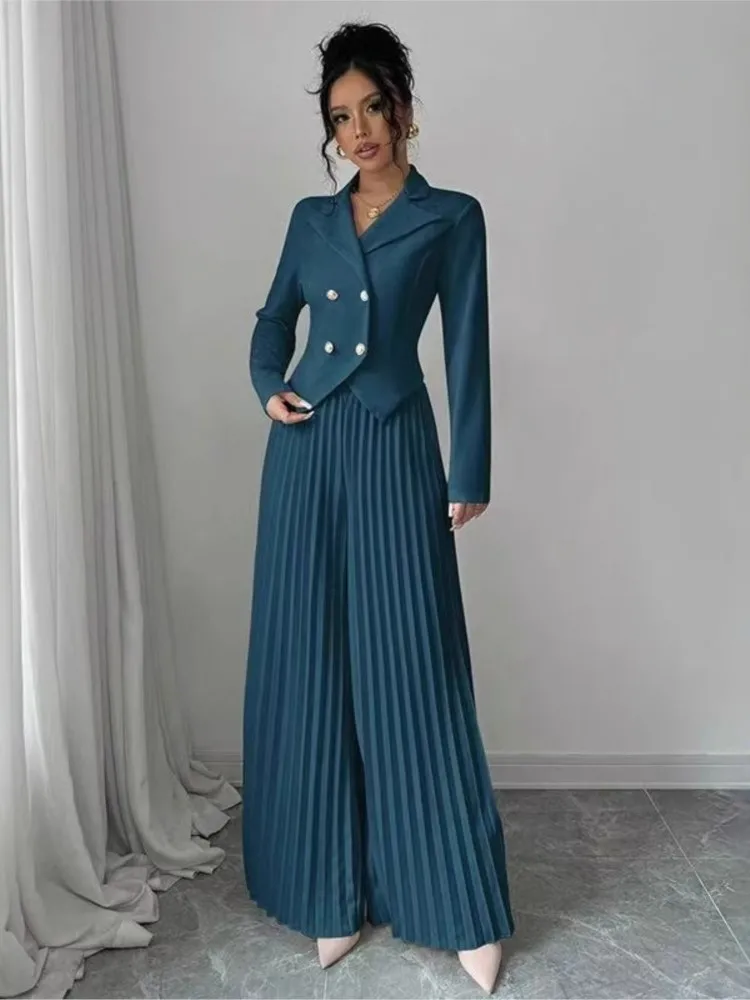 Eleganter Damen-Hosenanzug mit Falten, Casual Slim Fit Zweiteiler, Herbst-Outfit mit Revers-Blazer und Culottes
