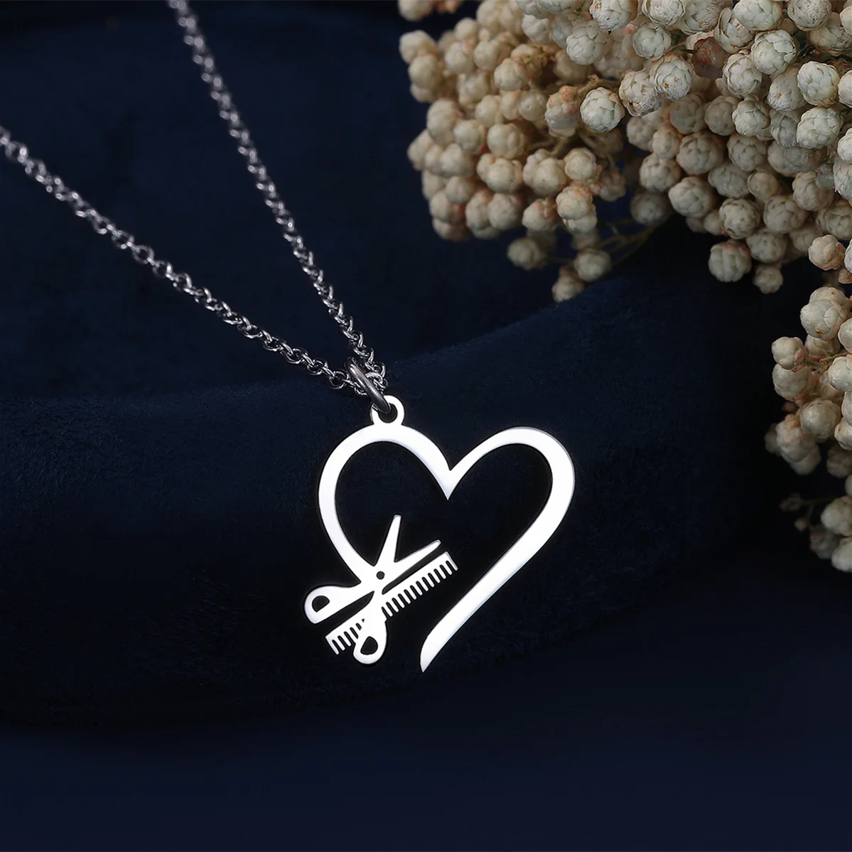 Trendy Barber's Scissors Comb Clavicle Choker Stainless Steel Heart Pendant Chains Necklace For Women Men Delicate Art Line Gift