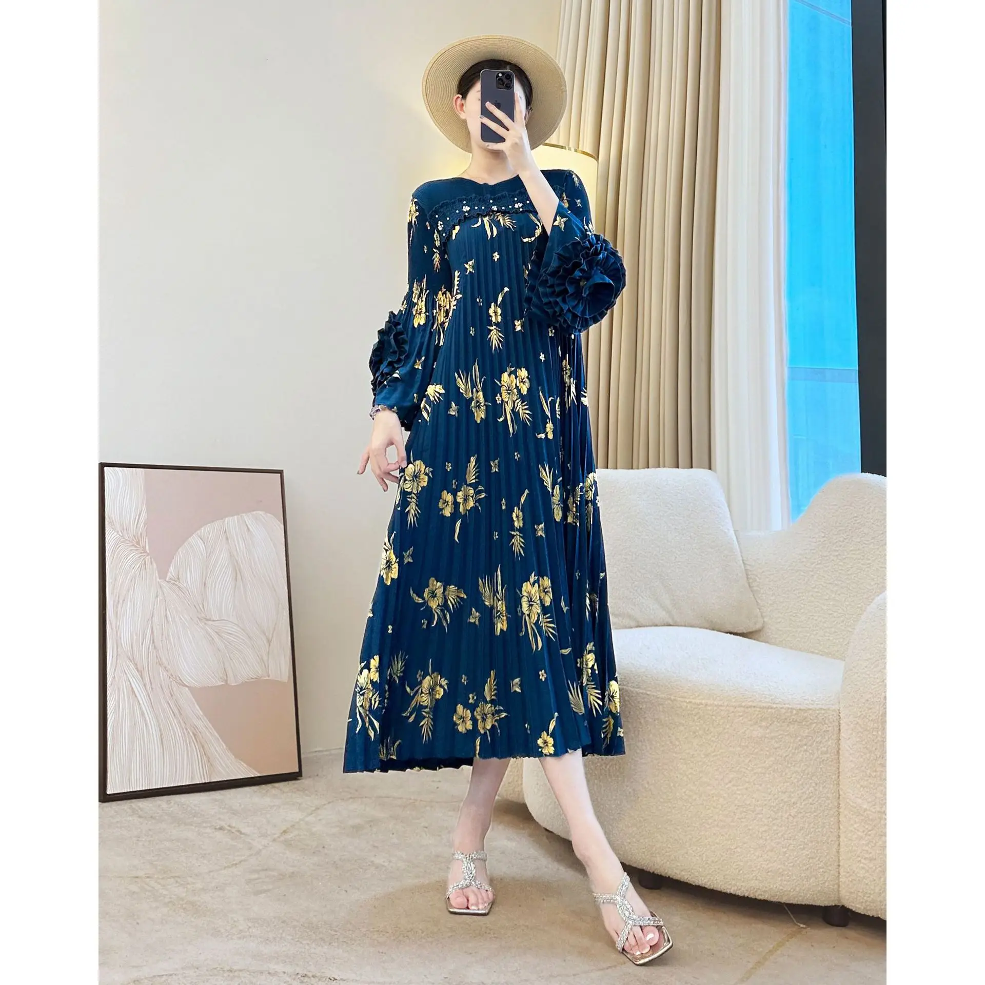

Miyake Gold Foil Printing Women's Pleated Dress O-neck Tie Flower Design Long Sleeve Elastic Looose Famale Clothing