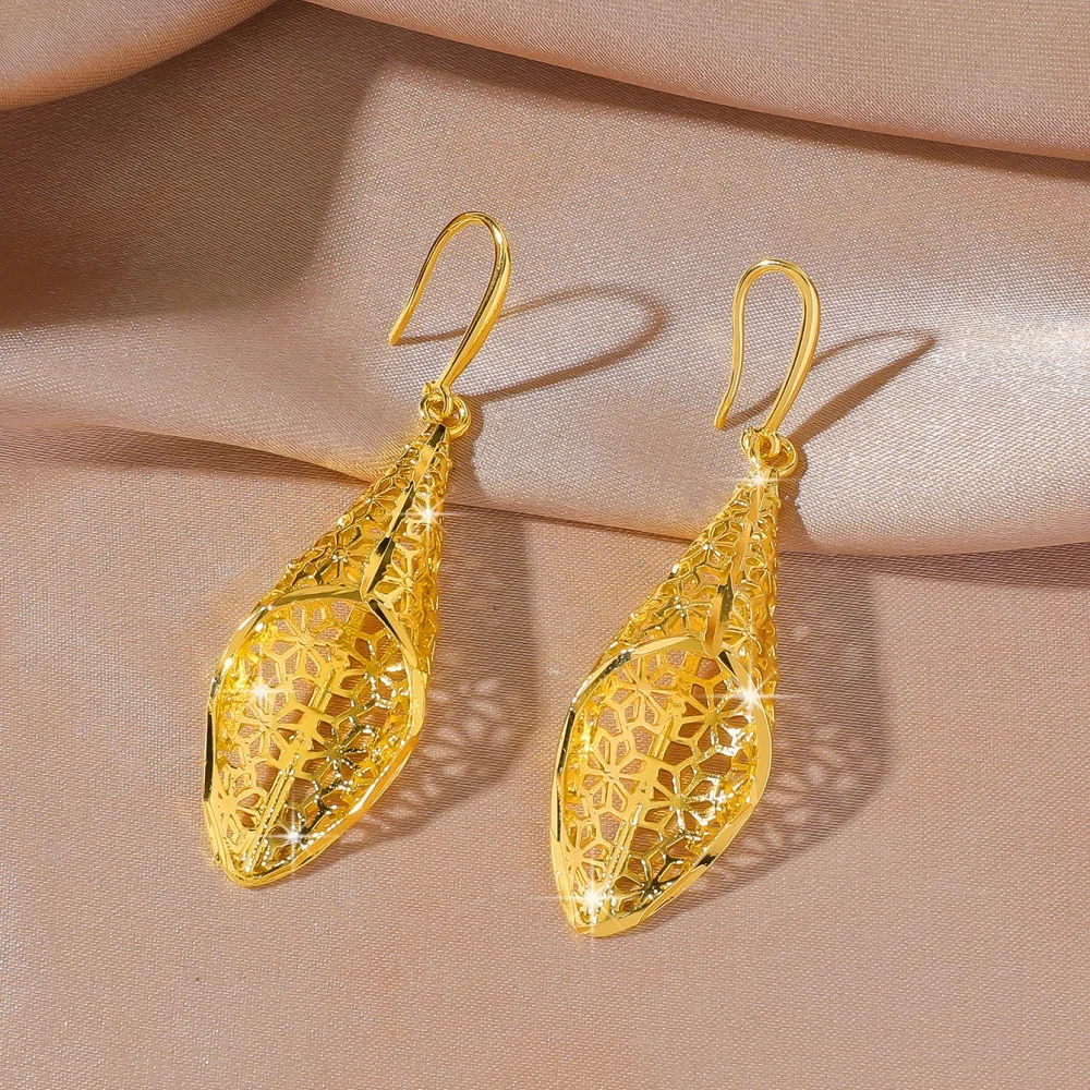 

Luxury 24K 9999 Pure Gold real gold Women's hollow roll leaf earrings