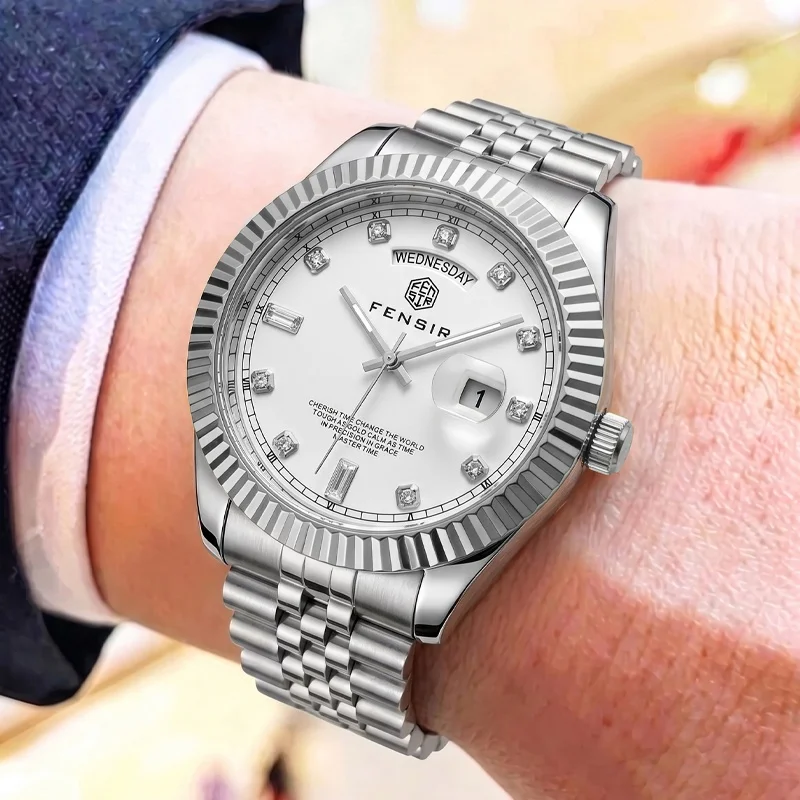 Light Luxury Business Men's Quartz Watch, Toothed Bezel with Diamond Face Dial, Calendar Display, Waterproof Steel Band, Versatile Men's Watch, European and American Style, High Aesthetic Value, Fashionable Casual Tren