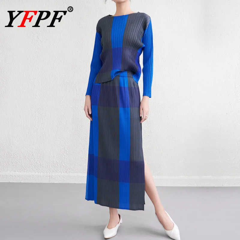 

YFPF Miyake Pleated Women Two Piece Set Fashion Blue Printing Contrast Color Tops + Long Skirt Elegant 2025 New Clothing
