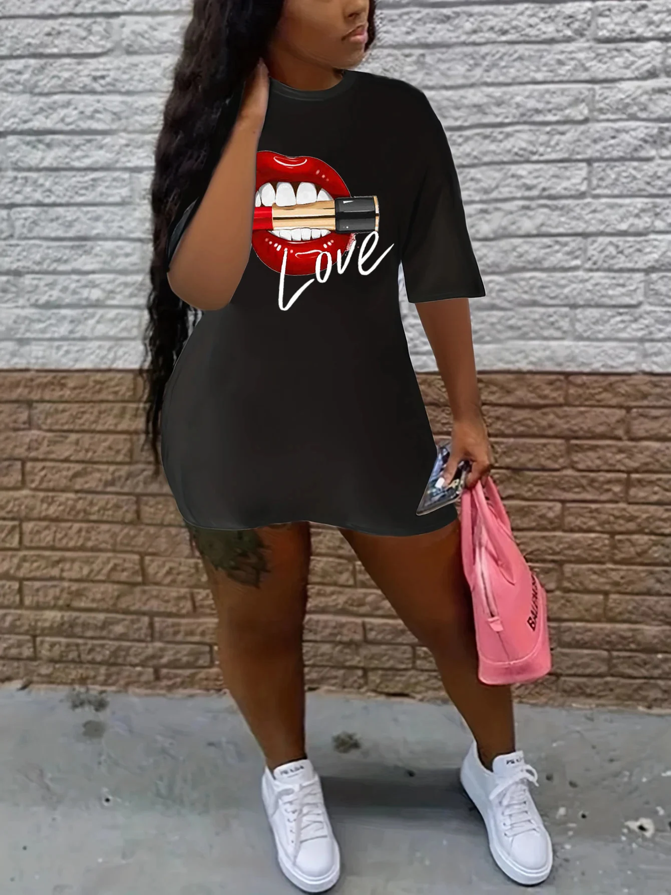 المرأة الحب طباعة قصيرة الأكمام تي شيرت اللباس ، جولة الرقبة اللباس ، عارضة فضفاض تي شيرت ، أحمر الشفاه الطباعة ، الصيف
