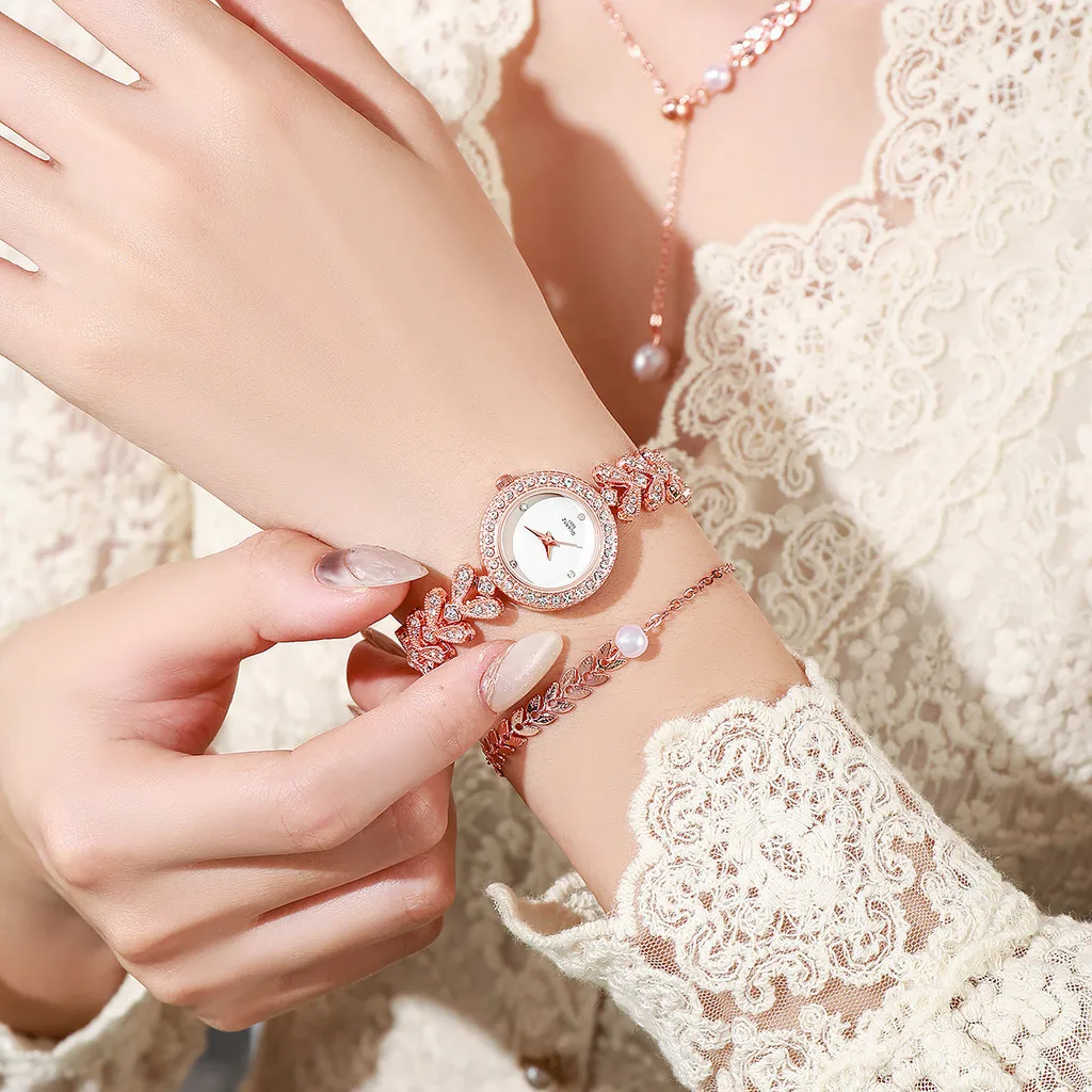 Kegllect 5PCS Fashion Women's Steel Band Watch Women's Exquisite Small Dial Watche Wheat Tassel Jewelry Set NO BOX