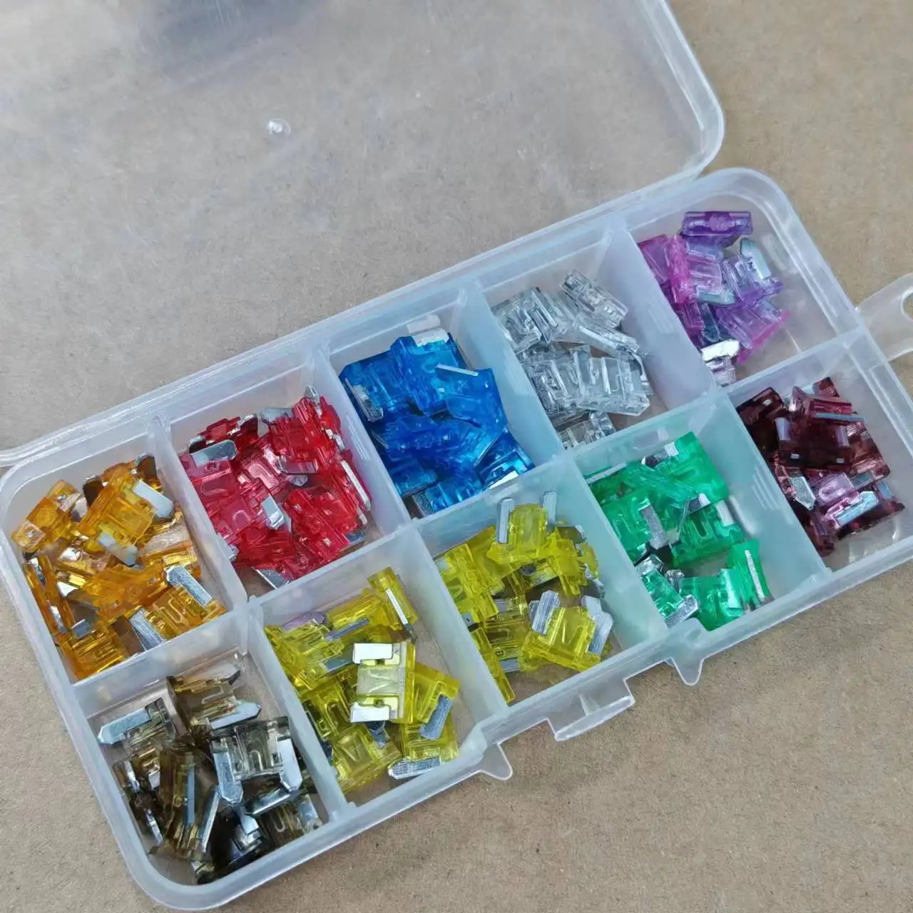 Kfz-Sicherungssatz, 5A-40A, mittelgroße Universalbox, gemischte Verpackung – Detail 4