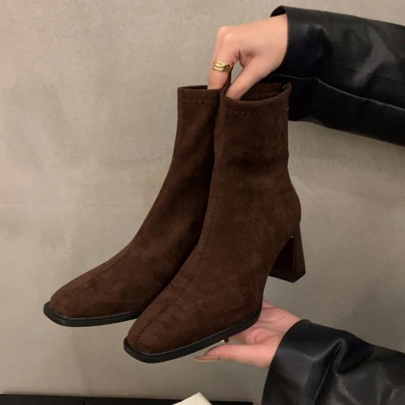 Modische neue quadratische Kopf Sexy Wildleder Casual Arbeitsstiefel für den Winter bequemer Reißverschluss Bankett elegante High Heels Damenstiefel – Detail 9