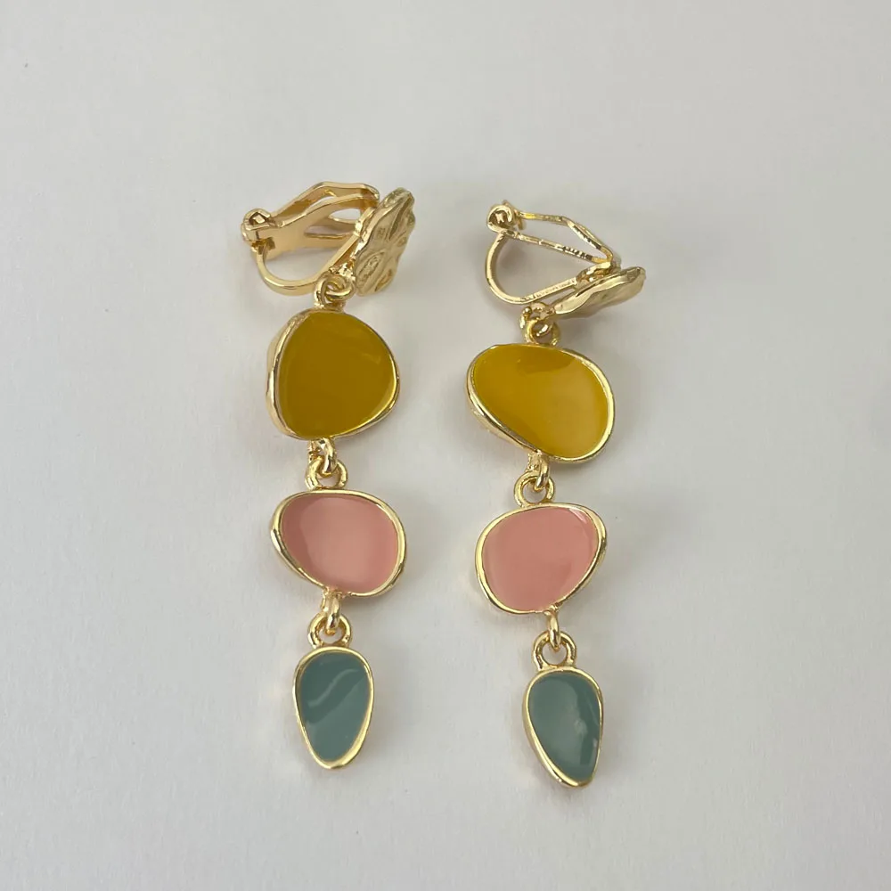 Korean Simple Exquisite Disc Round Earrings Fashion Temperament Enamel Color Contrasting Geometric Clip on Earrings No Piercing