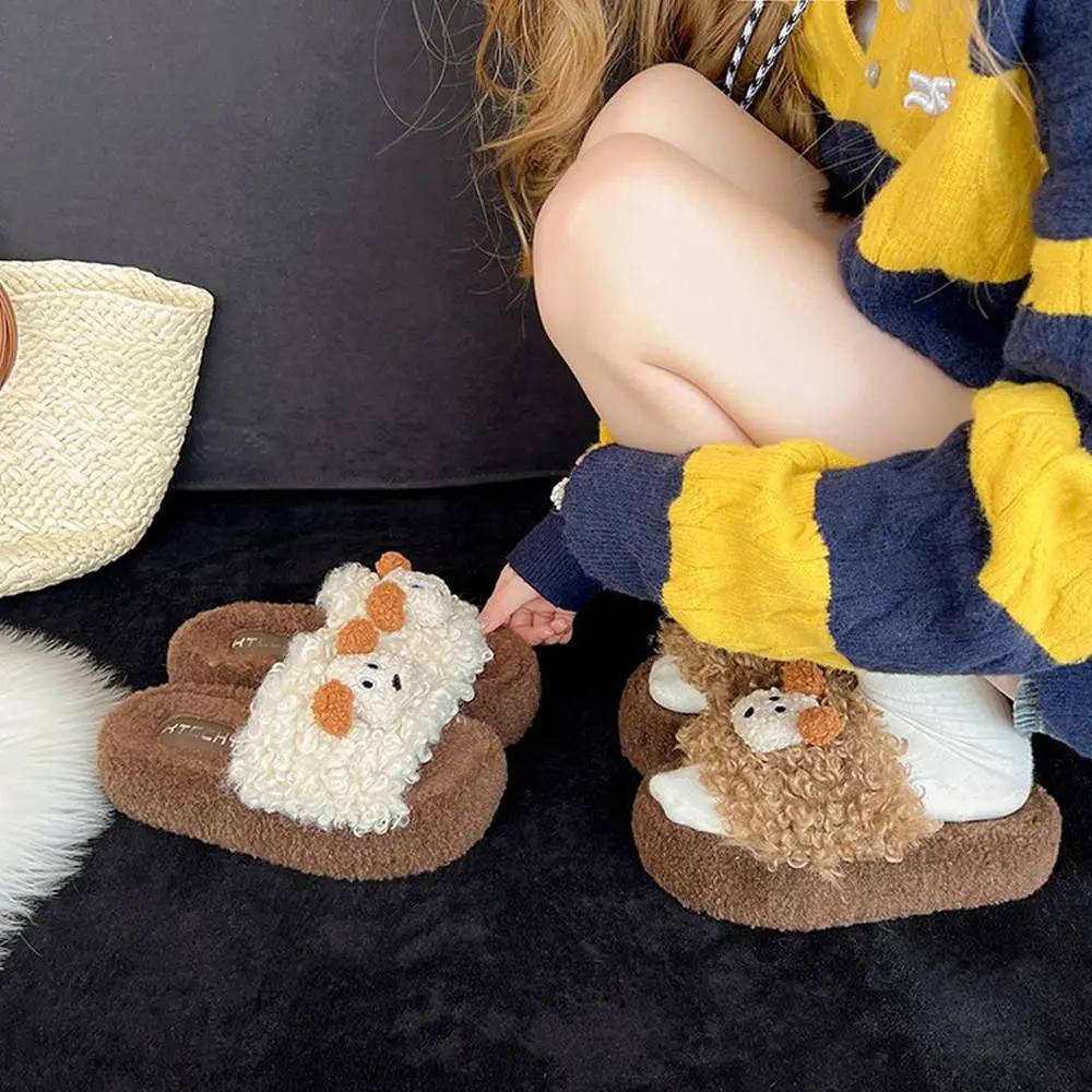 

Домашние тапочки, женская обувь на платформе, женские меховые шлепанцы на каблуке, зимняя обувь, 2025 г., мягкая милая женская обувь с высоким плюшем