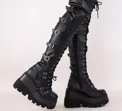 Stivali con tacco inclinato in morbida pelle da donna stivali da moto neri fibbie cunei con plateau tacchi alti stivali alti alla coscia scarpe da donna