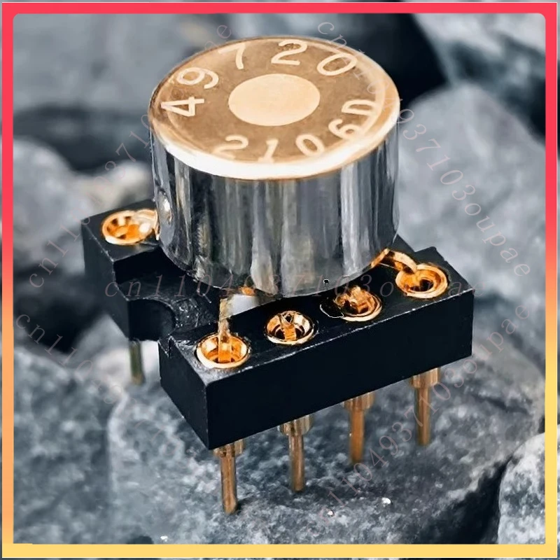 

Двойной операционный усилитель LME49720HA, немецкая версия, ультраоригинальный, с золотым пломбированием, суперпрозрачный, для операционных усилителей