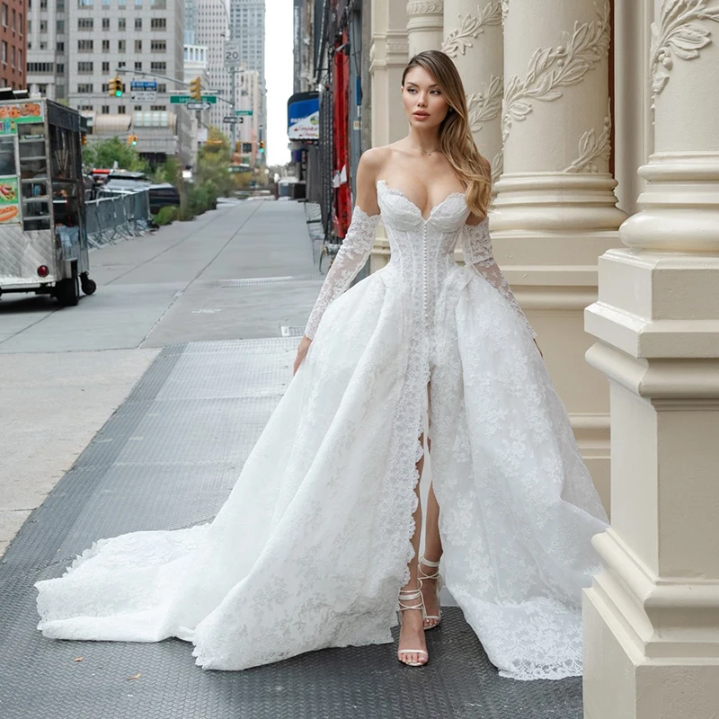 Eightree Elegante A-Linie Brautkleider mit Herzausschnitt, Spitzenhandschuhen, Schlitz, Langes Hochzeitskleid, Damenhandschuhe, Brautkleid für Abschlussball, Maßanfertigung