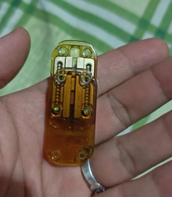 Used EDC 01edc ultra-thin inner liner Pei+brass dense track piece fidget slider decompression toy