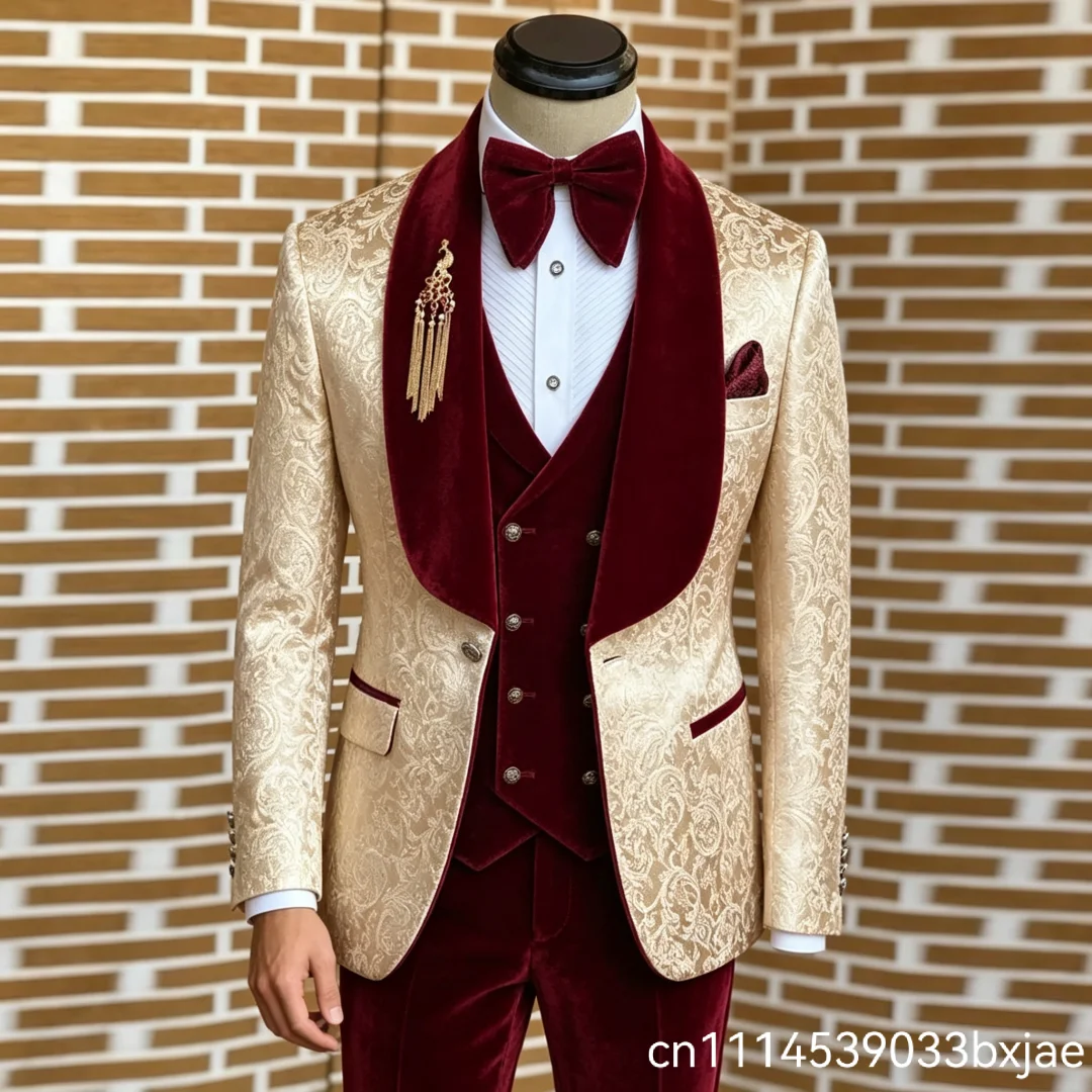 3 PCs Formal Masculino Champagne Gold Paired With Red Velvet Jacquard Blazer+Vest+Pant for Men Luxury Suits
