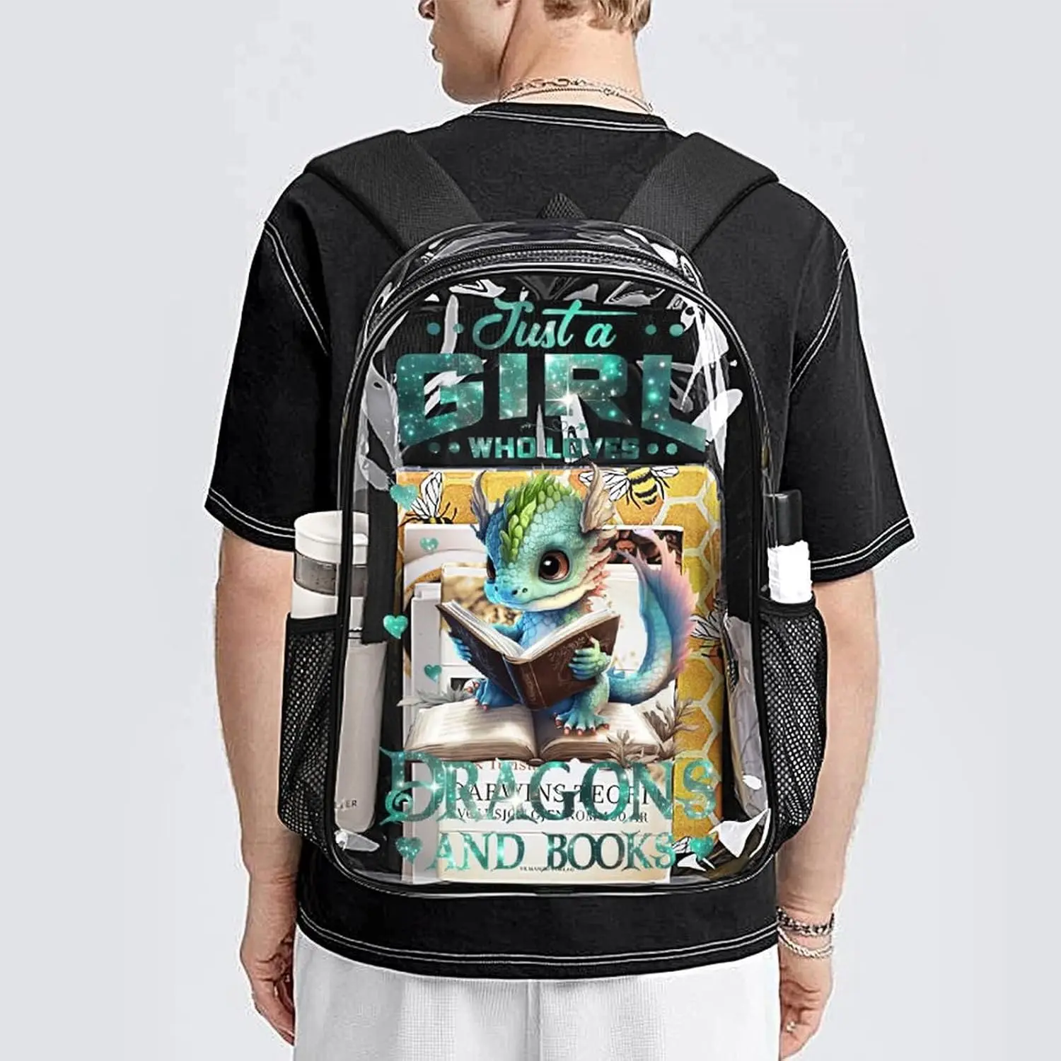 

Прозрачный рюкзак Dragon Clear Backpack Heavy Duty для девочек, детей, мальчиков, женщин, мужчин - большой, милый, с принтом драконов, из ПВХ, прозрачный рюкзак с тематическим дизайном.