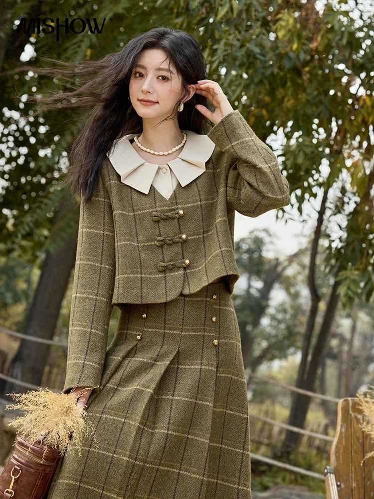 

MISHOW Retro Plaid Tweed Jacket Short Skirt Separately Women 2024 Winter Doll Collar Jacket Pleated Mid Length Skirt MXD48W0469