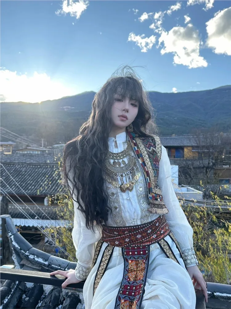 

National and ethnic style ancient city best friend travel photography exotic clothing