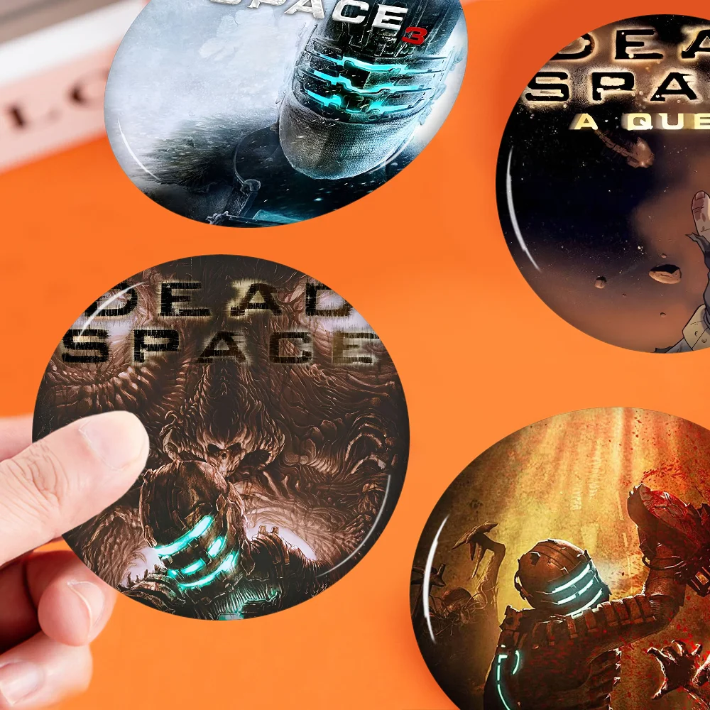 

D-Dead Space Classic Game Anime Brooches Cute Cartoon Badge Jacket Jeans Lapel Pin Gift Accessorie