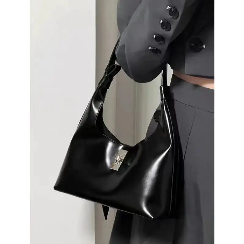 Women Handbags Sweet Cool Spicy Girl Fashion Shoulder Bag Leather Black Underarm Bag Korean 2023 New Versatile Crossbody Bag Ins