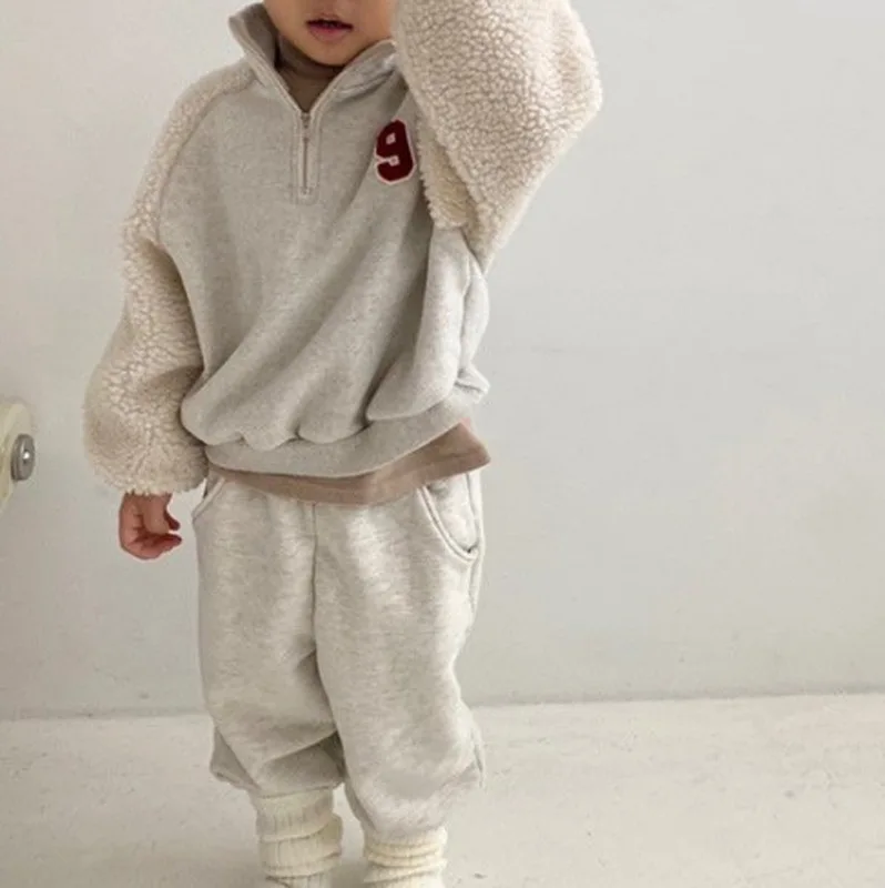 

Korean version of ins boys and girls winter suit new personality cashmere splicing fleece hoodie half zipper two-piece set