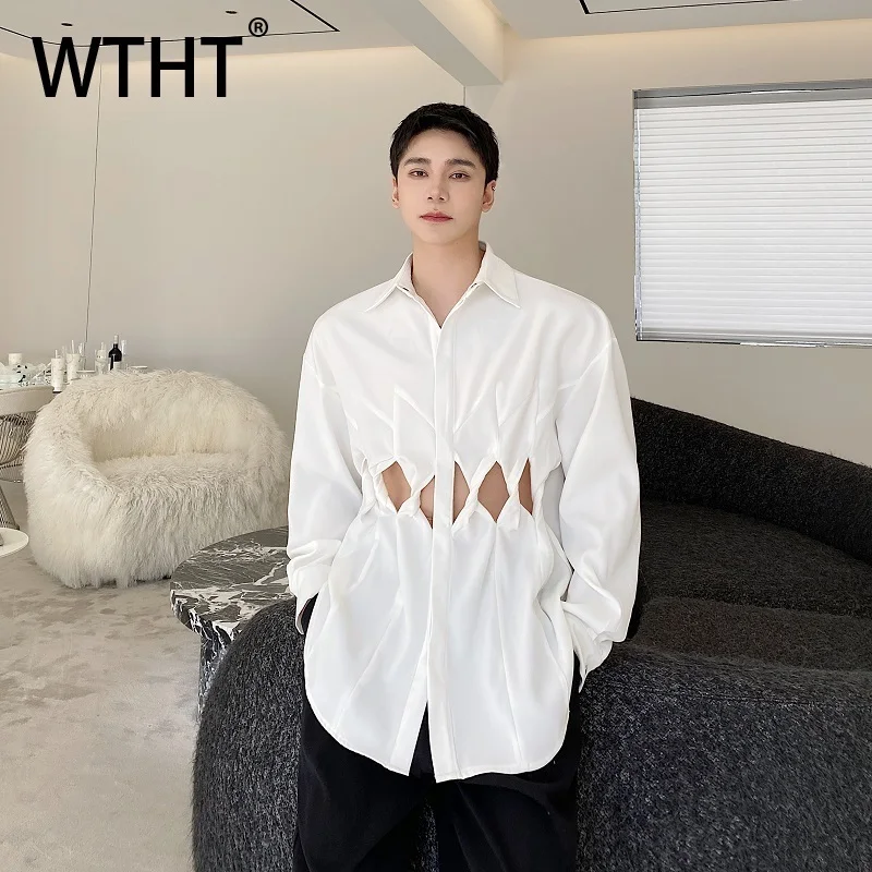 

WTHT Fashion Men's Hollow Out Pleated Design Shirts Trendy 2025 Autumn Solid Color Laple Single-breasted Tops Male 2A1967