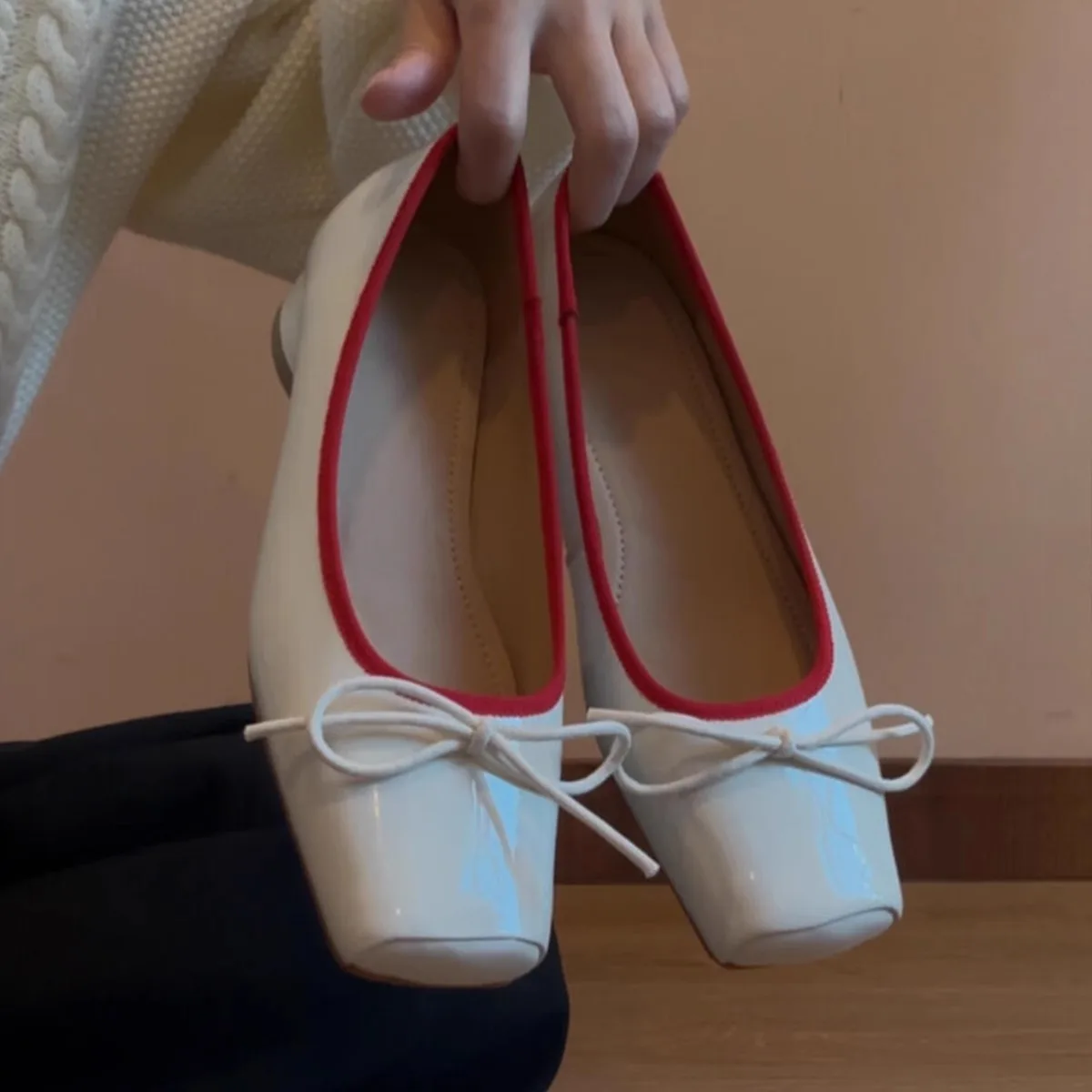 eepskin-version-bow-square-head-distinctive-genuine-leather-flat-heel-faion-casual-oes-for-women-pu-lined-breathable