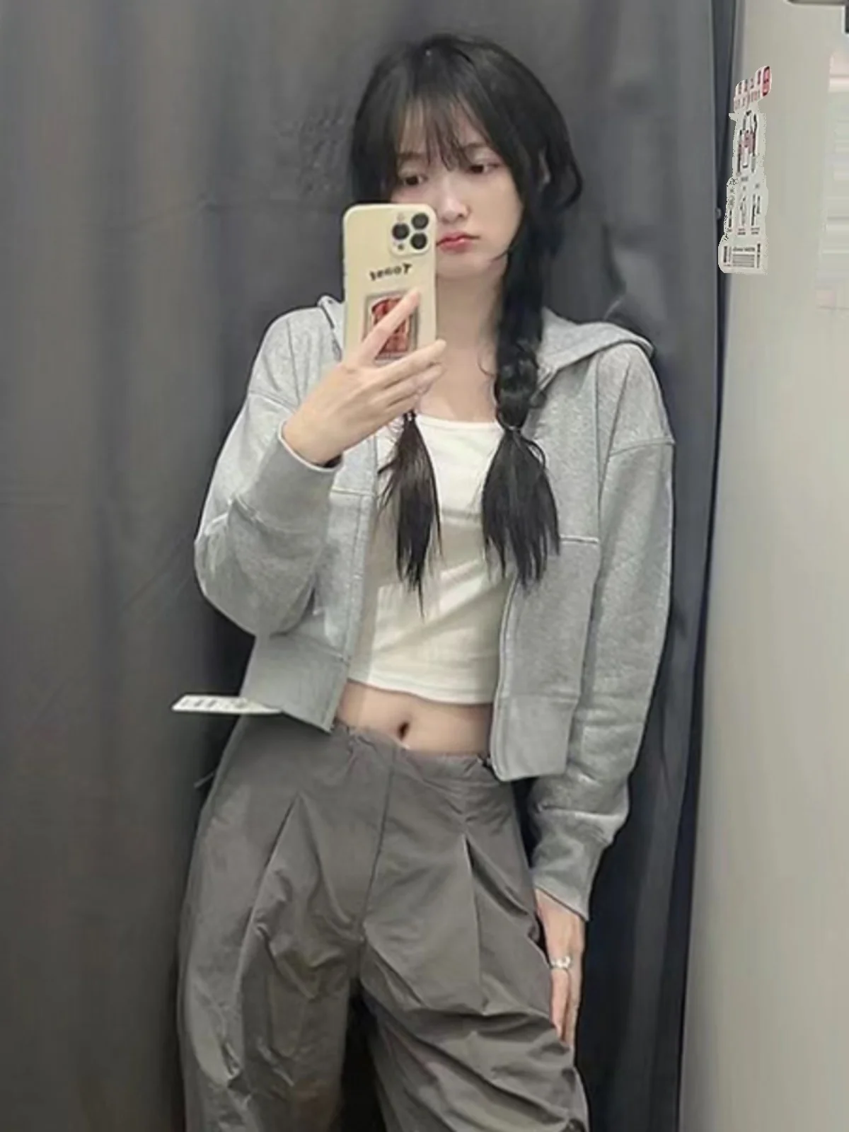 

Women's Zipper Shortened Hooded Fleece-Lined Jacket Autumn Winter Light Grey Slim Fit Sweatshirt Cardigan Korean Style