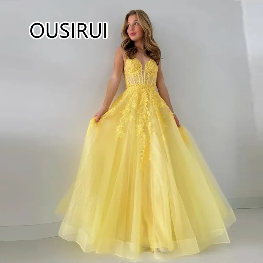 

Элегантное тюлевое коктейльное платье для выпускного вечера на тонких бретельках для девочек с кружевом А-силуэта и открытой спиной на шнуровке Платье знаменитости на заказ Trian