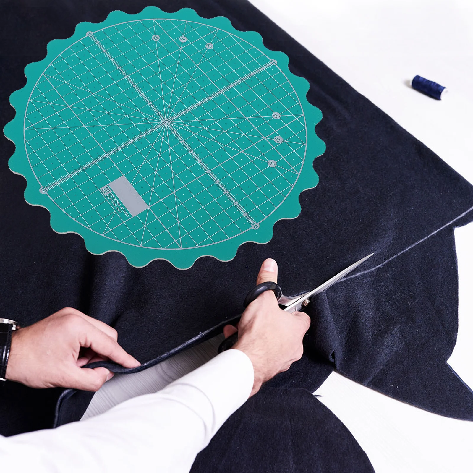 

1pc Rotating Cutting Mat Self-Healing Fabric Rotary Mat Smooth Spinning Craft Tool for Cutting Trimming Angles Durable